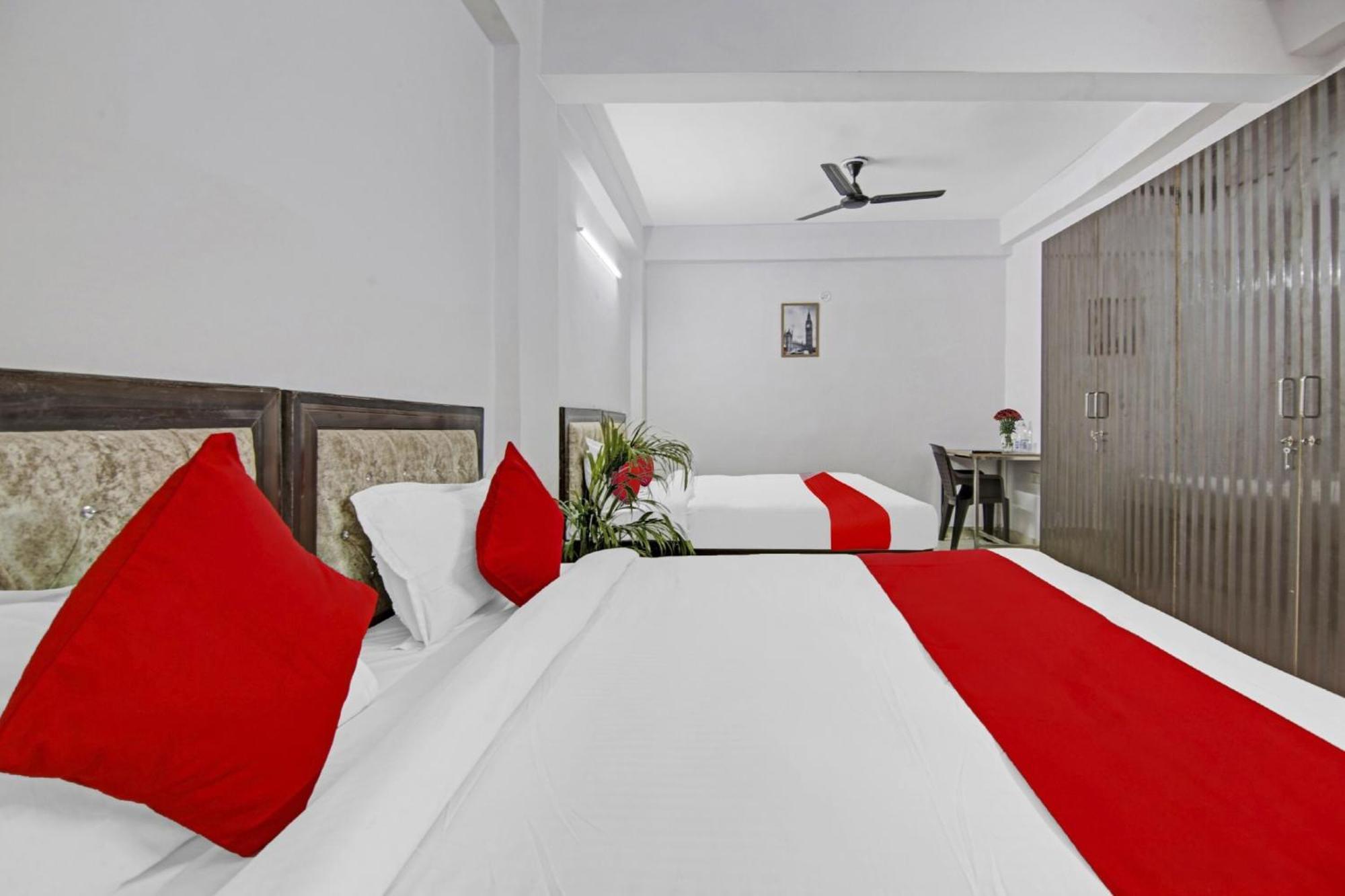 Hotel Green Olive New Delhi Exterior photo